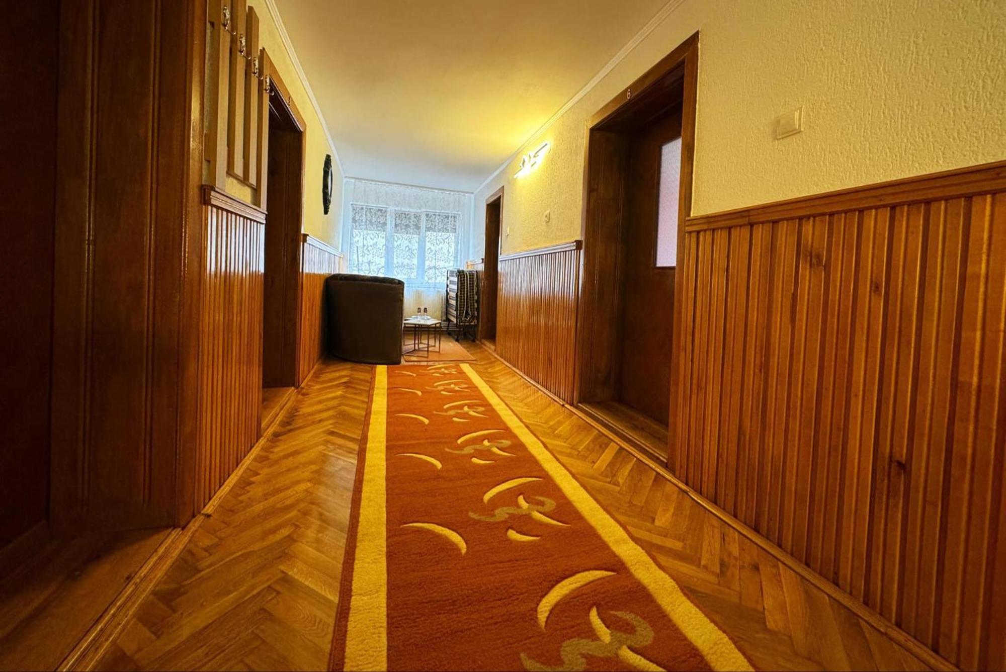 Hotel Casa Mary Haţeg Esterno foto