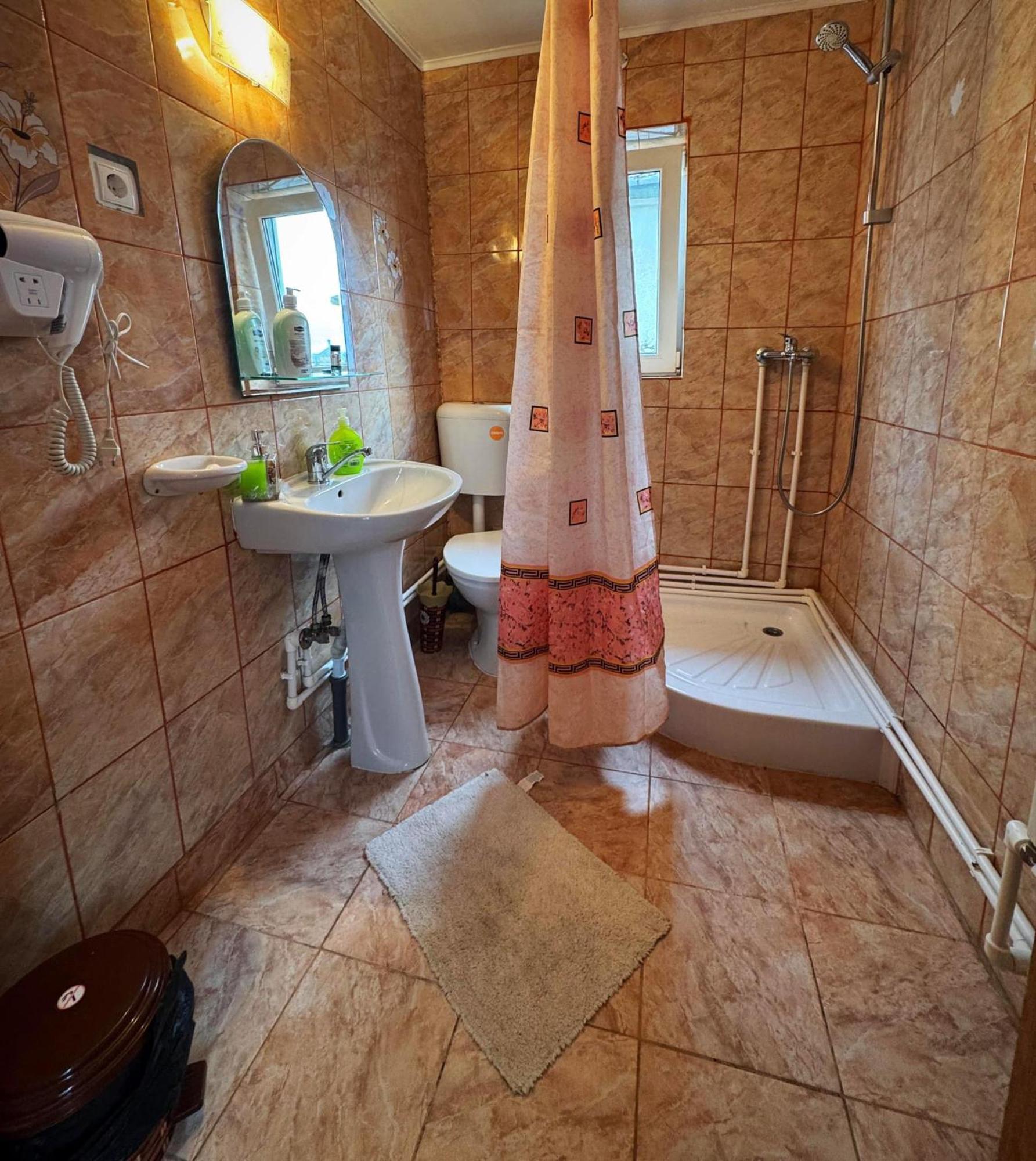 Hotel Casa Mary Haţeg Esterno foto